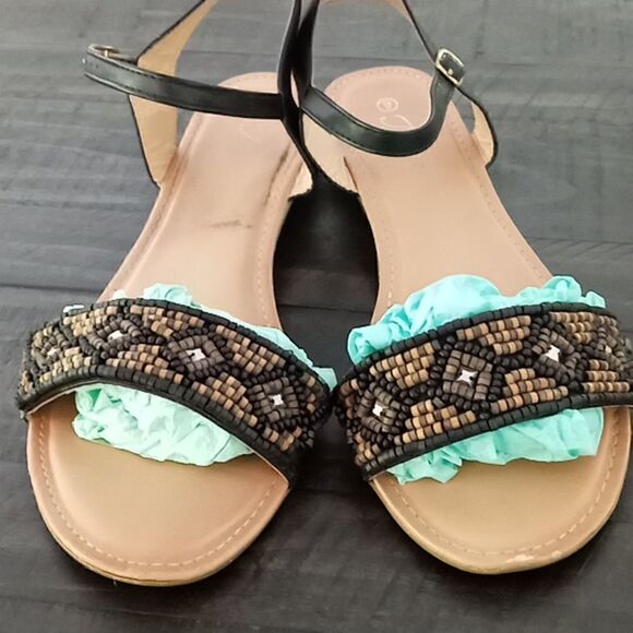 Forever beaded sandals   - Picture 1 of 6